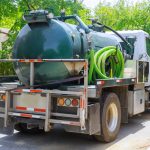 Jak skutecznie zraszać przydomowy ogród? Praktyczny instrukcja dla miłośników roślin